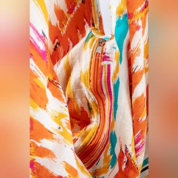 Boho Chic Beach Yoga Hobo Shoulder Bag - Multi Colored Abstract Ethnic Print - Picture 7 of 8